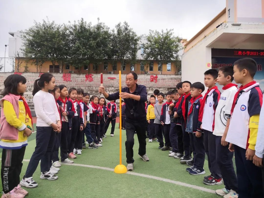 家长如何帮助孩子准备篮球选秀_1